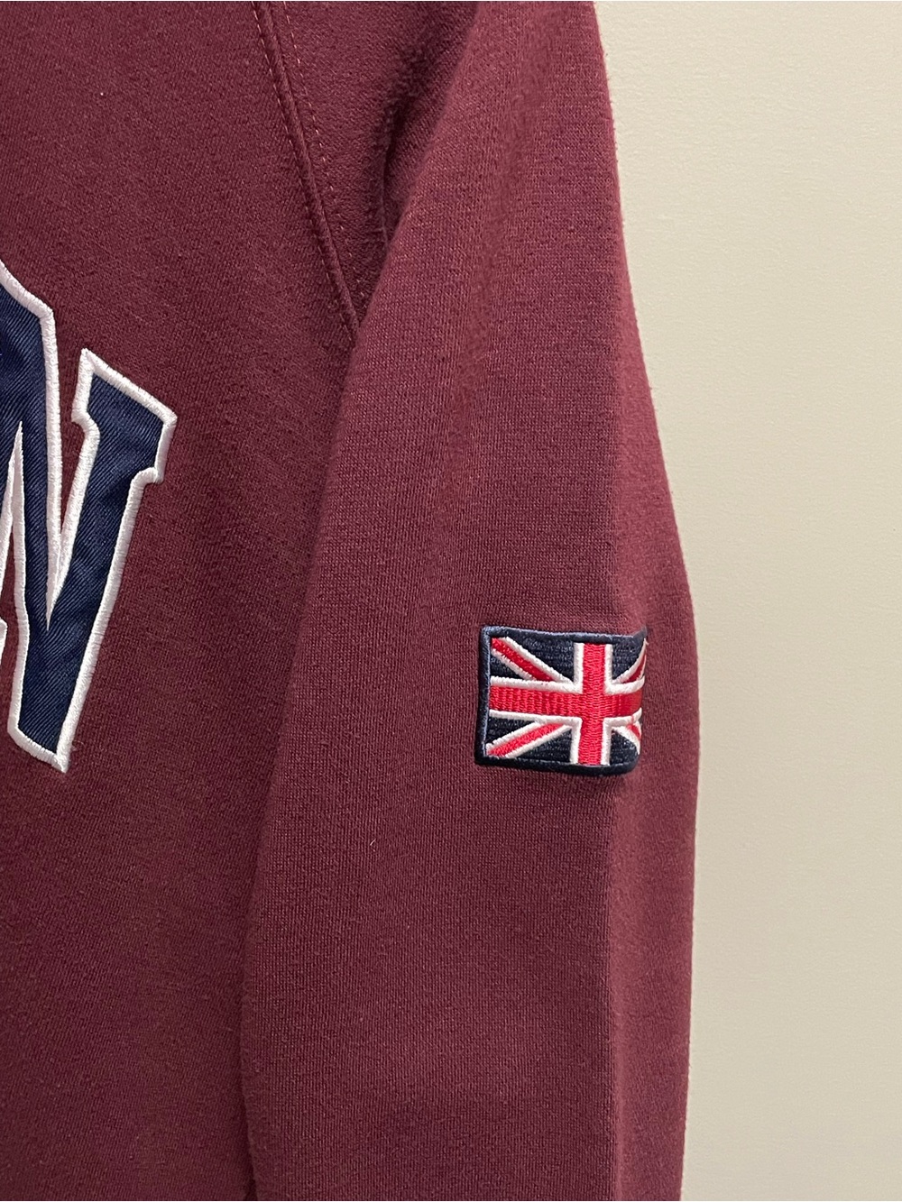 London England Maroon Hooded Sweatshirt Men’s Medium - Picture 6 of 10